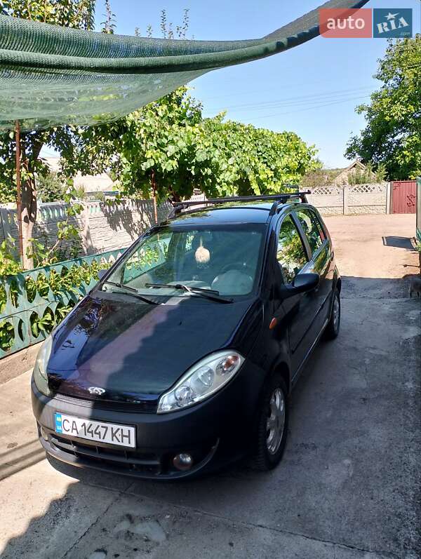 Хэтчбек Chery Kimo 2008 в 