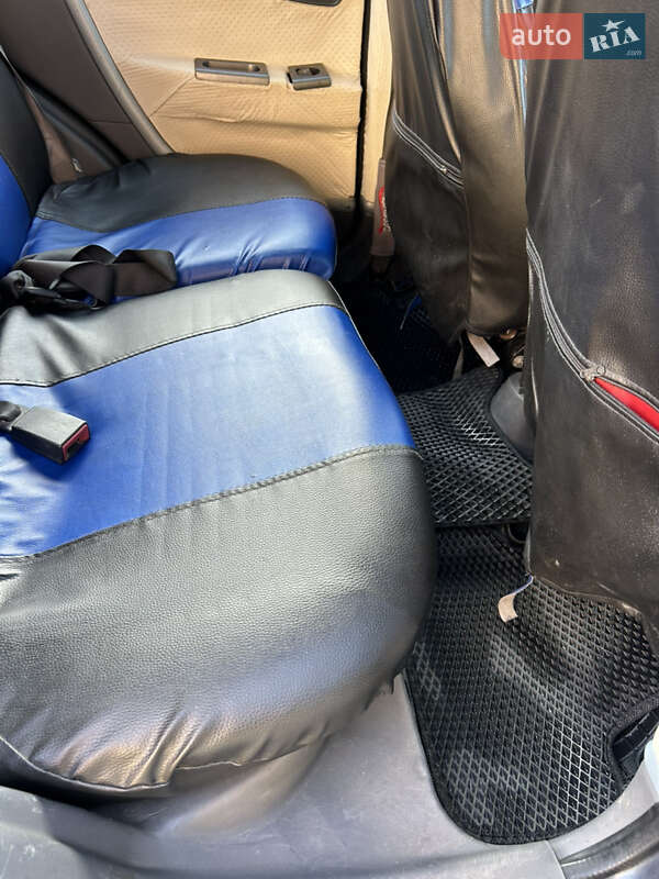 Хэтчбек Chery Kimo 2008 в Золочеве фото 14 Хэтчбек Chery Kimo 2008 в Золочеве