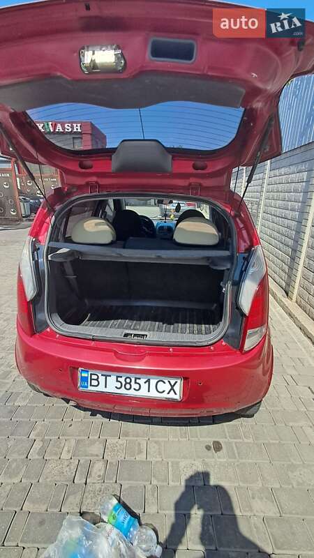 Хэтчбек Chery Kimo 2011 в Николаеве