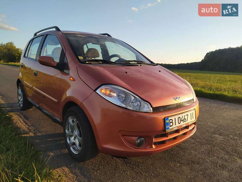 Хэтчбек Chery Kimo 2008 в 