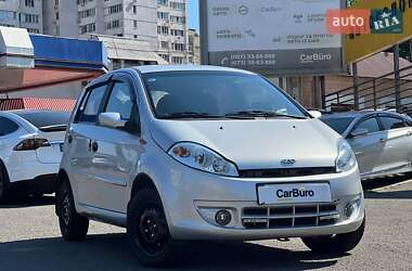 Хэтчбек Chery Kimo 2011 в 