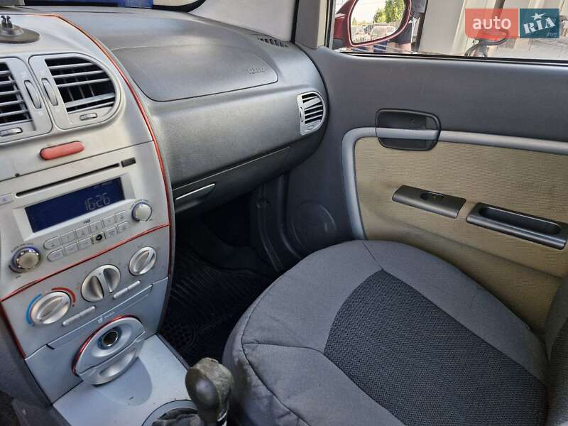 Хэтчбек Chery Kimo 2008 в Николаеве