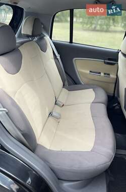 Хэтчбек Chery Kimo 2011 в 