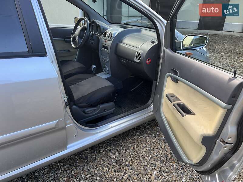 Хетчбек Chery Kimo 2011 в Рудниках фото 35 Хетчбек Chery Kimo 2011 в Рудниках