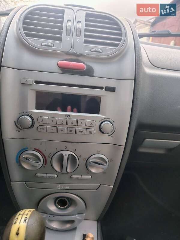 Хетчбек Chery Kimo 2008 в Києві