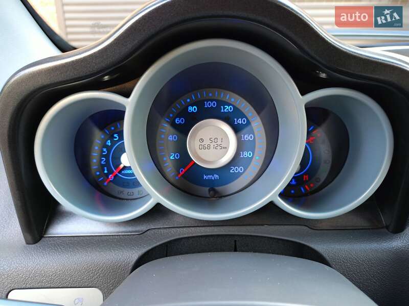 Хэтчбек Chery Kimo 2011 в Килии