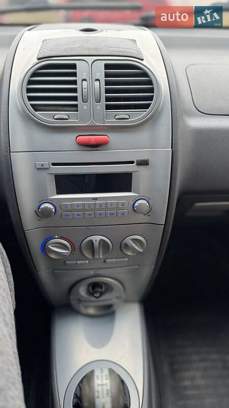 Хэтчбек Chery Kimo 2008 в Киеве