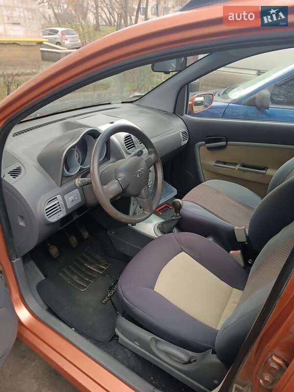 Хэтчбек Chery Kimo 2008 в Киеве фото 3 Хэтчбек Chery Kimo 2008 в Киеве