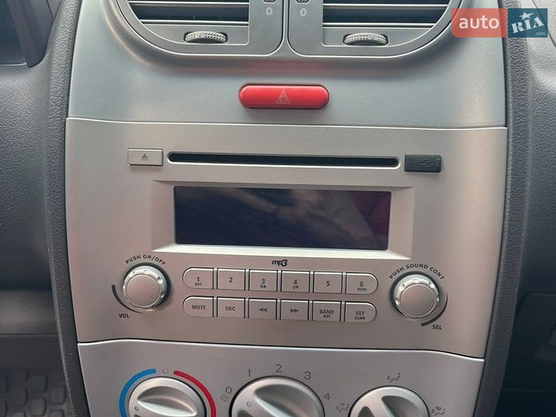Хэтчбек Chery Kimo 2013 в Киеве