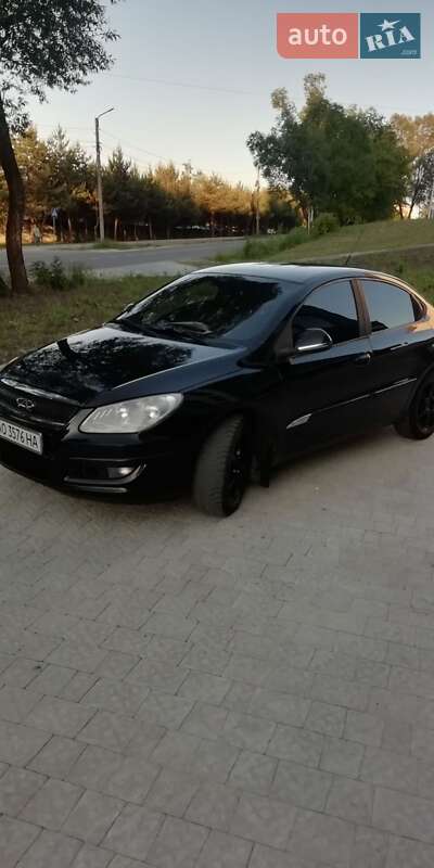 Седан Chery M11 2011 в Мукачево