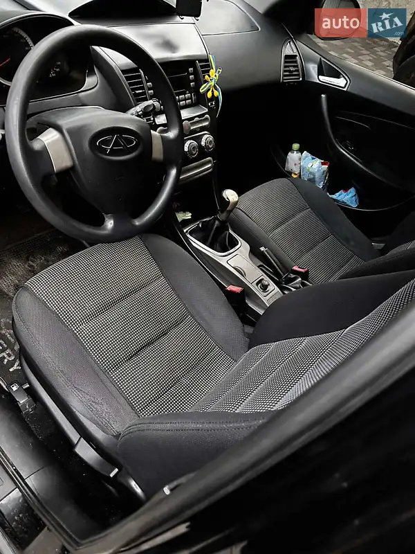 Chery M11