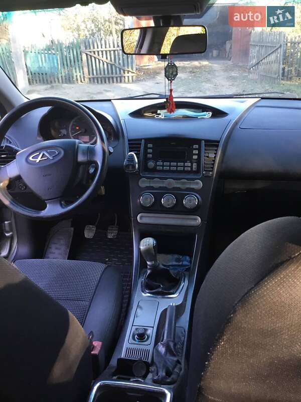 Седан Chery M11 2010 в Окнах