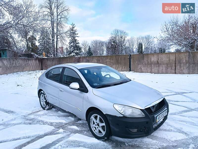 Седан Chery M11 2012 в Тульчине