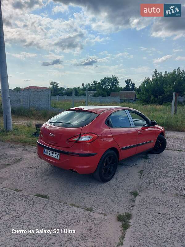 Седан Chery M11 2011 в Макарове