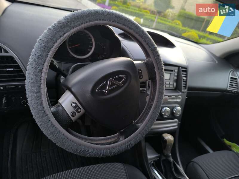Седан Chery M11 2010 в Запоріжжі