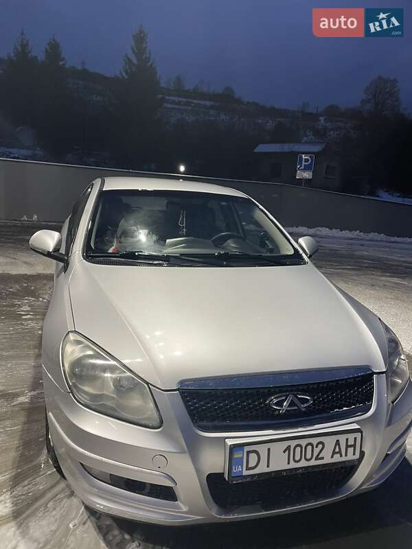 Седан Chery M11 2011 в Мукачево