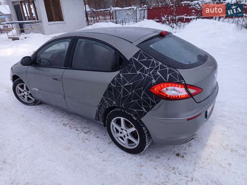 Седан Chery M11 2011 в Чернигове