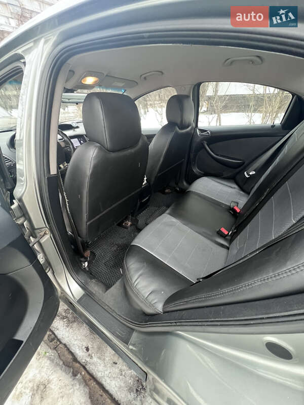 Седан Chery M11 2010 в Києві фото 8 Седан Chery M11 2010 в Києві