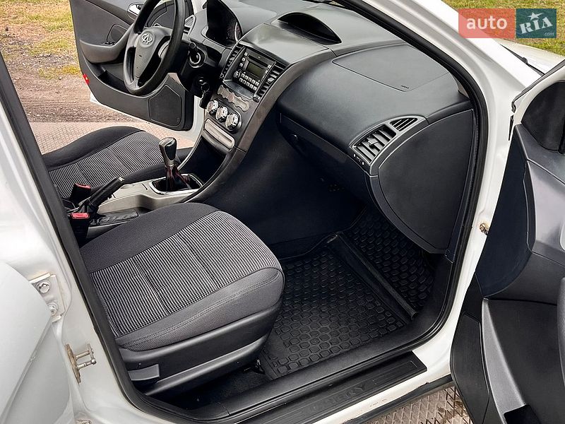 Седан Chery M11 2012 в Кременчуге