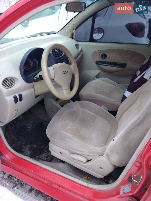 Хэтчбек Chery QQ 2011 в Згуровке