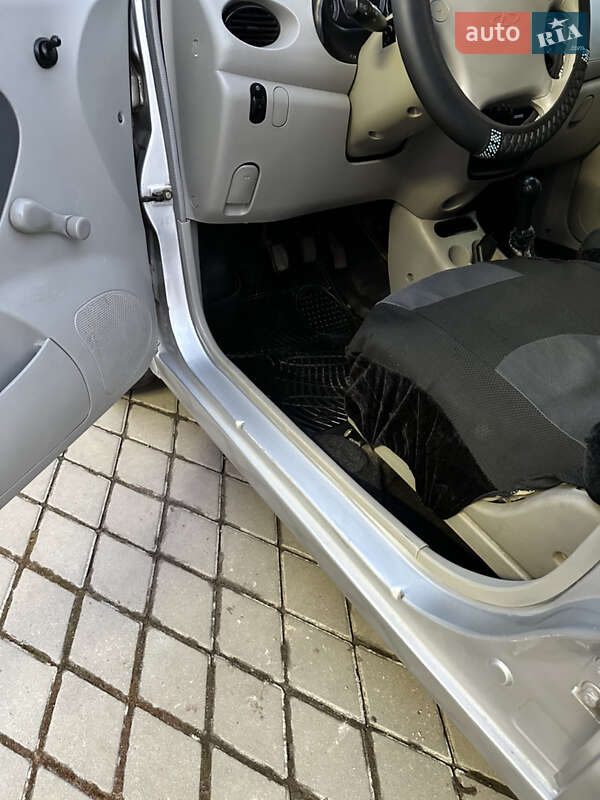 Хэтчбек Chery QQ 2007 в Новом фото 13 Хэтчбек Chery QQ 2007 в Новом