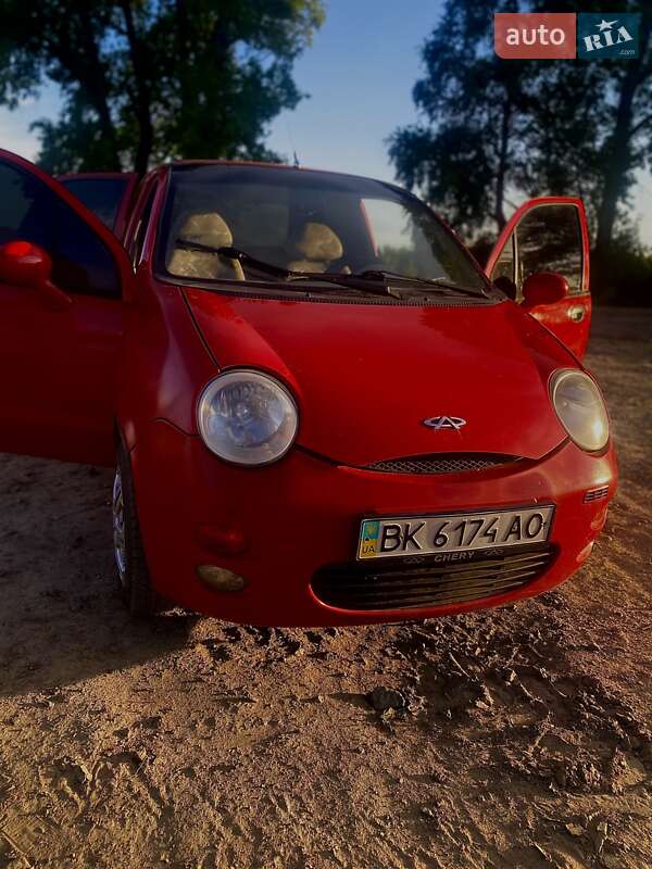 Хетчбек Chery QQ 2008 в Гощі