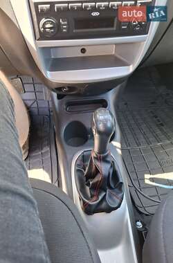 Хэтчбек Chery QQ 2012 в 