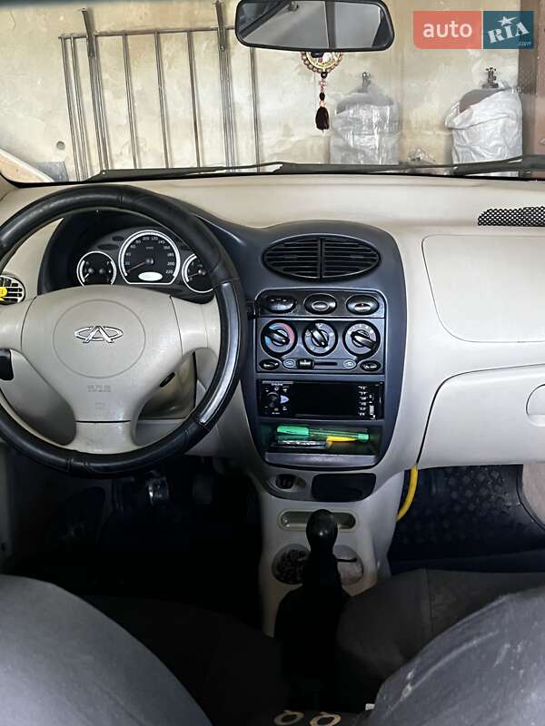 Хэтчбек Chery QQ 2007 в Коростене