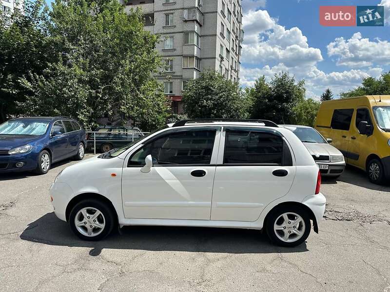 Хетчбек Chery QQ 2011 в Києві