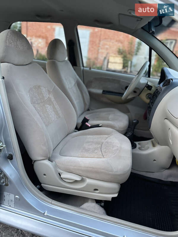 Хэтчбек Chery QQ 2008 в Валках