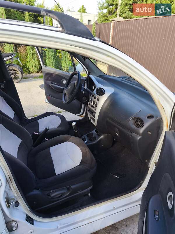 Хэтчбек Chery QQ 2012 в Иванковичах