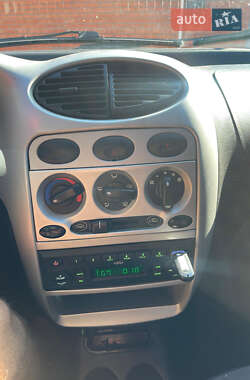 Хэтчбек Chery QQ 2012 в 