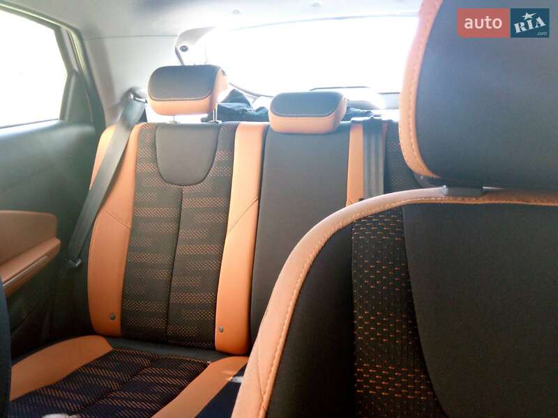 Внедорожник / Кроссовер Chery Tiggo 2 2017 в Львове