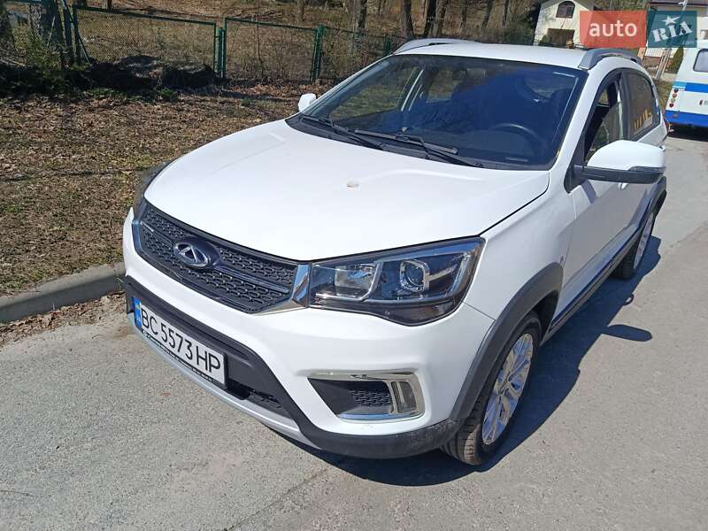 Внедорожник / Кроссовер Chery Tiggo 2 2018 в Львове
