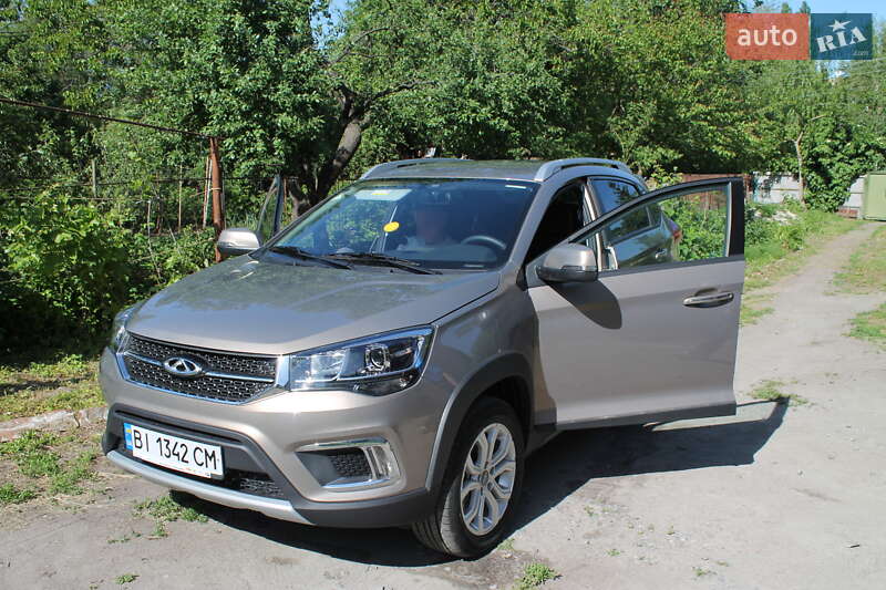 Позашляховик / Кросовер Chery Tiggo 2 2017 в 