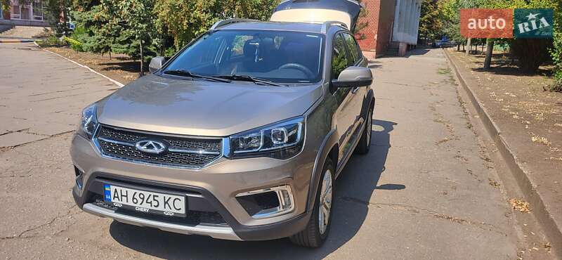 Внедорожник / Кроссовер Chery Tiggo 2 2017 в Запорожье