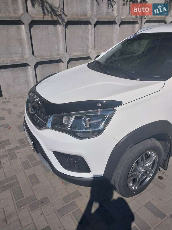 Внедорожник / Кроссовер Chery Tiggo 2 2020 в Днепре