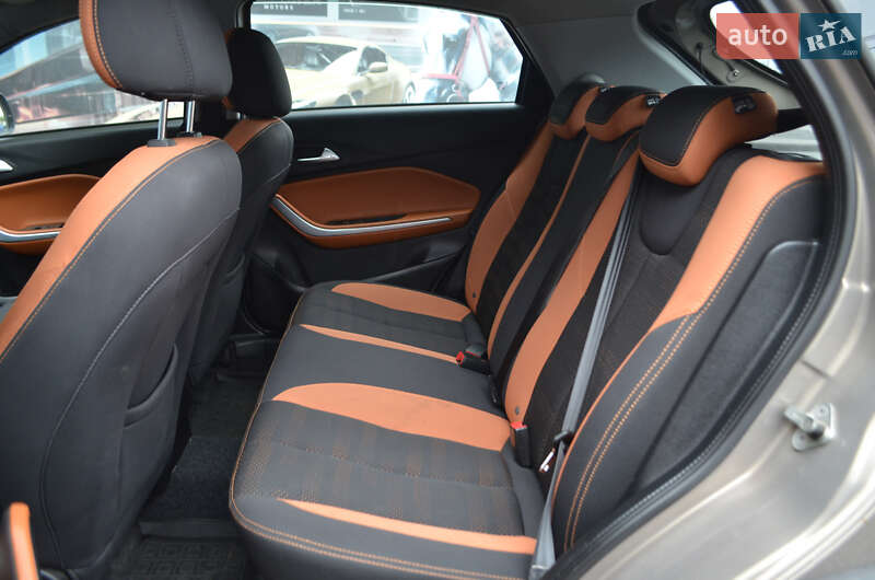 Внедорожник / Кроссовер Chery Tiggo 2 2018 в Киеве фото 13 Внедорожник / Кроссовер Chery Tiggo 2 2018 в Киеве