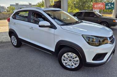 Позашляховик / Кросовер Chery Tiggo 2 2019 в 