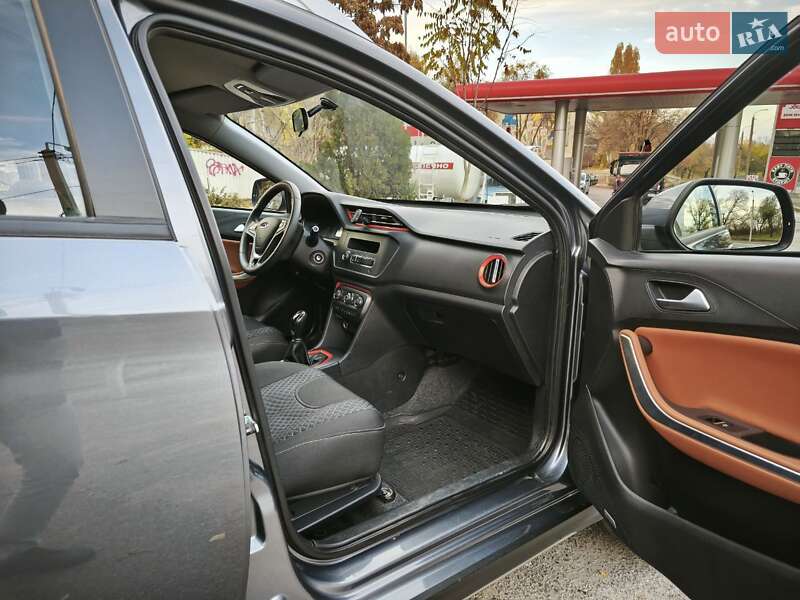 Позашляховик / Кросовер Chery Tiggo 2 2019 в Дніпрі фото 3 Позашляховик / Кросовер Chery Tiggo 2 2019 в Дніпрі