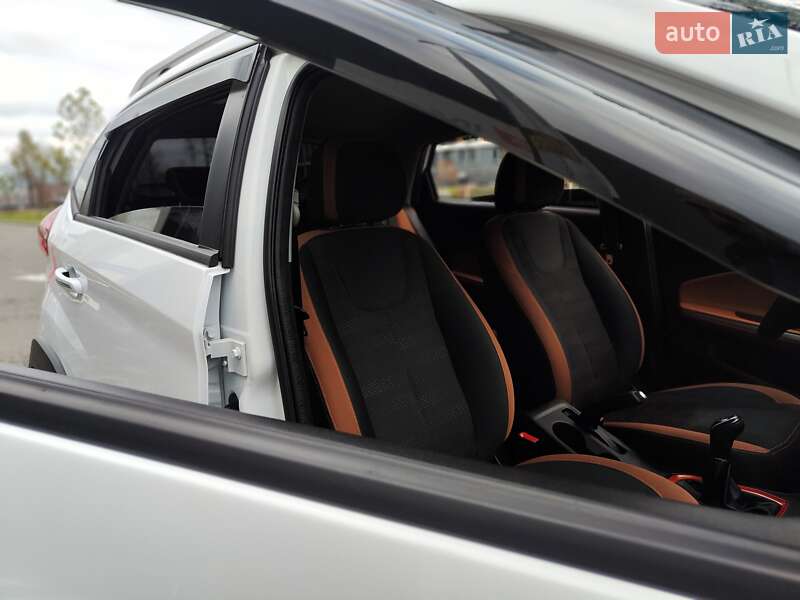 Позашляховик / Кросовер Chery Tiggo 2 2020 в Києві фото 31 Позашляховик / Кросовер Chery Tiggo 2 2020 в Києві