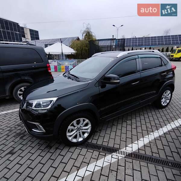 Позашляховик / Кросовер Chery Tiggo 2 2018 в Ужгороді