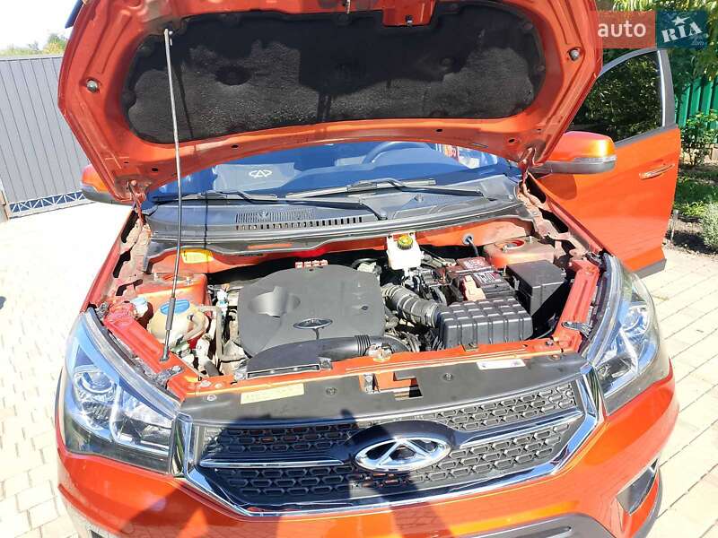 Внедорожник / Кроссовер Chery Tiggo 2 2017 в Гадяче