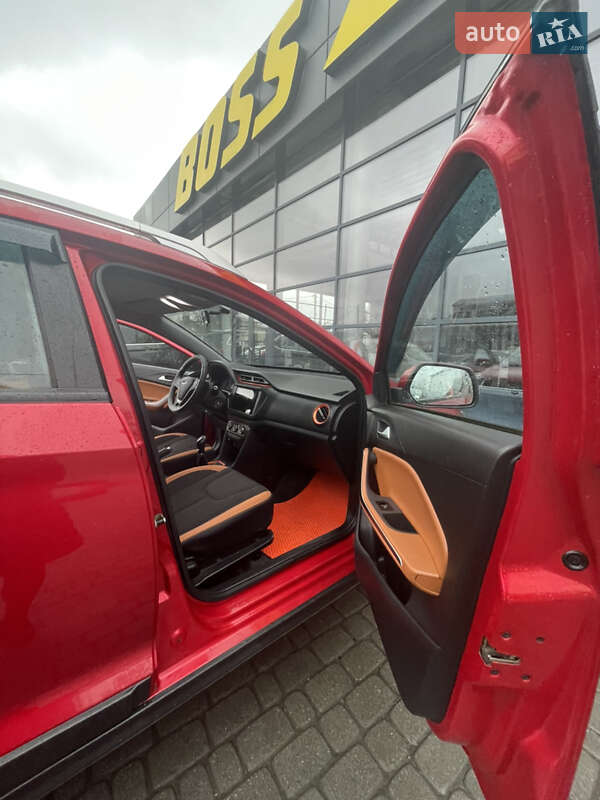 Внедорожник / Кроссовер Chery Tiggo 2 2019 в Ивано-Франковске фото 3 Внедорожник / Кроссовер Chery Tiggo 2 2019 в Ивано-Франковске