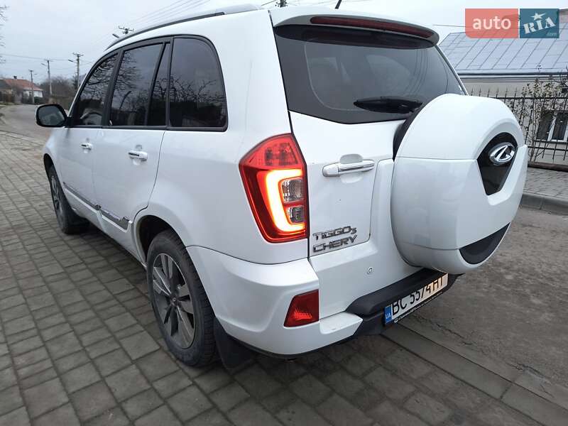 Внедорожник / Кроссовер Chery Tiggo 3 2018 в Львове
