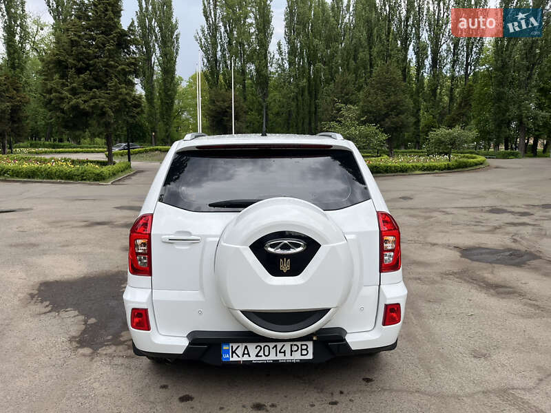 Внедорожник / Кроссовер Chery Tiggo 3 2020 в Киеве