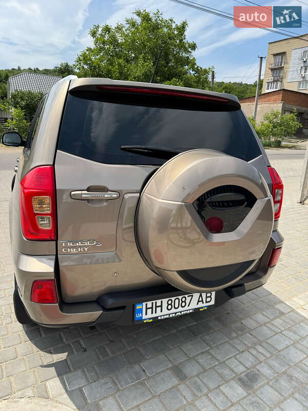 Внедорожник / Кроссовер Chery Tiggo 3 2017 в Балте
