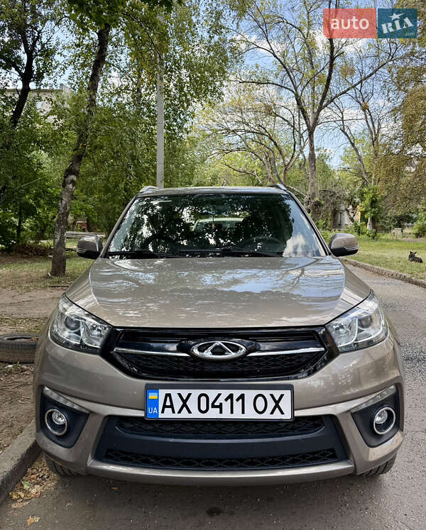 Внедорожник / Кроссовер Chery Tiggo 3 2019 в Первомайске