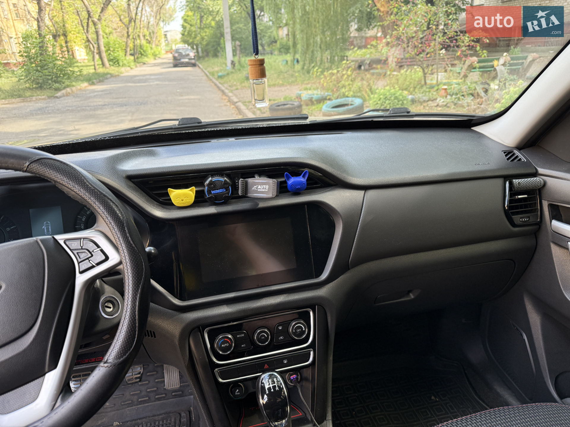 Chery Tiggo 3 2019 VIN LVVDB11B1KD052630 фото оголошення 9 з 20