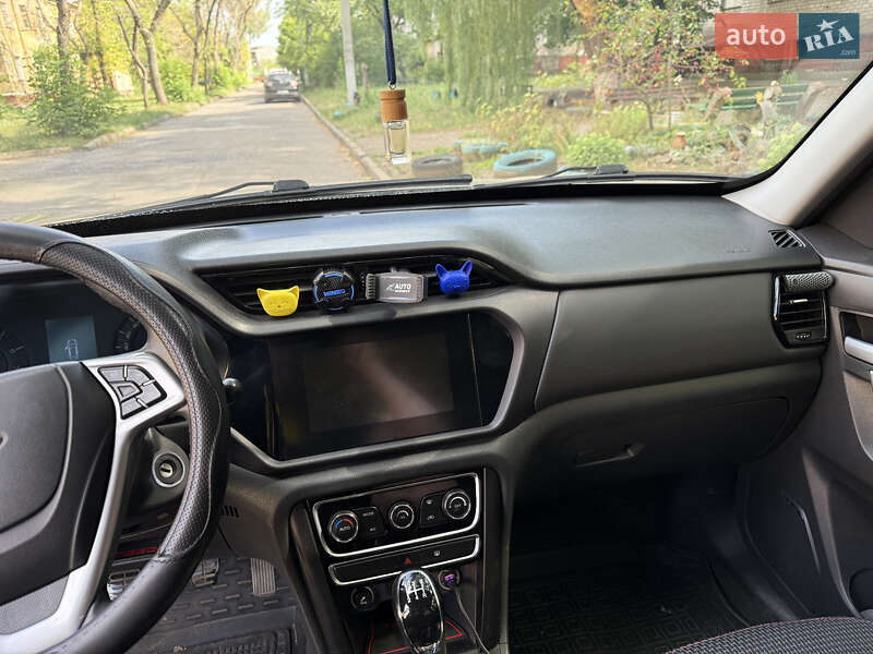 Внедорожник / Кроссовер Chery Tiggo 3 2019 в Первомайске